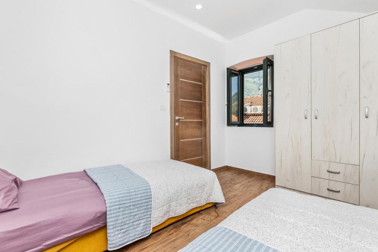 Villa Mia Casa Kotor Exteriör bild